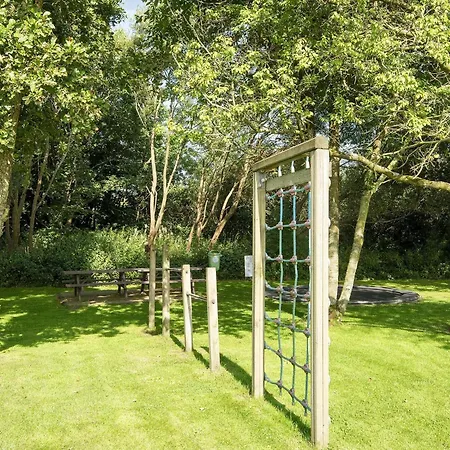 6 Person On A In Prázdninový dům *